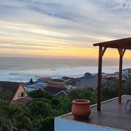 Beachview Guest Suites Port Elizabeth Exteriör bild