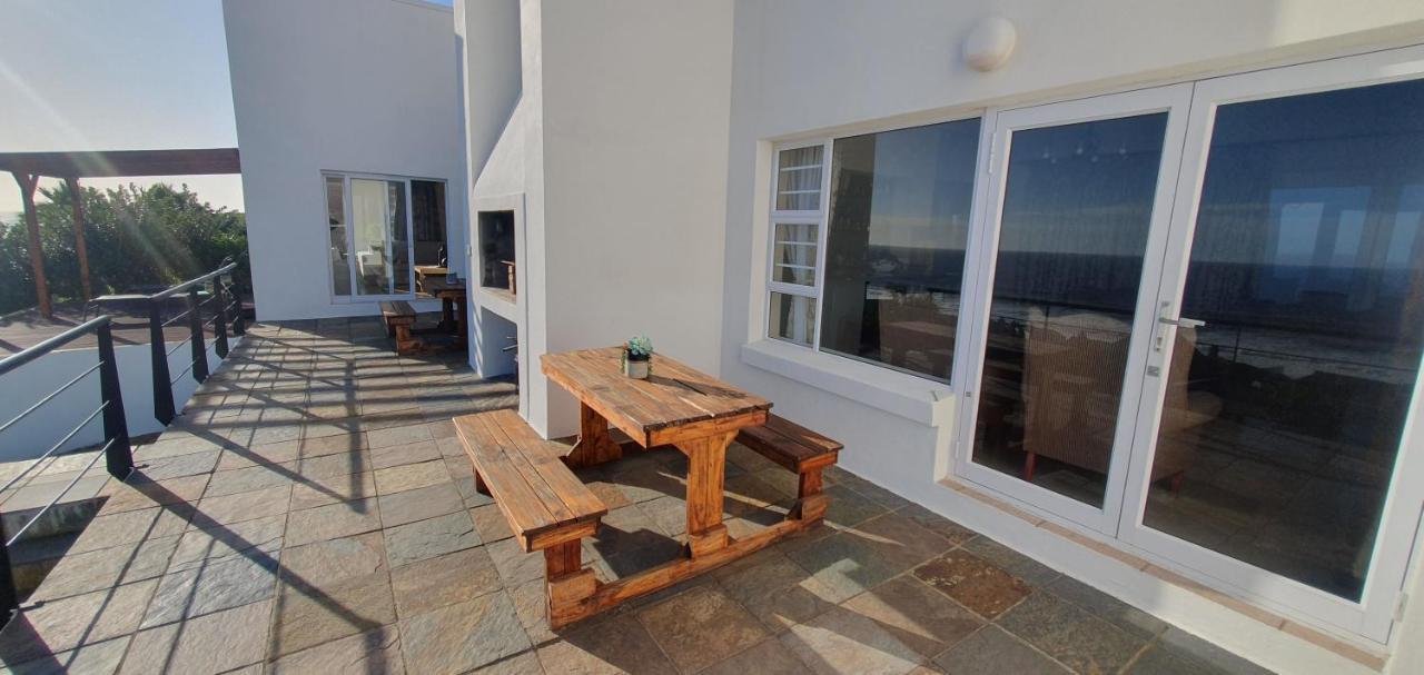 Beachview Guest Suites Port Elizabeth Exteriör bild