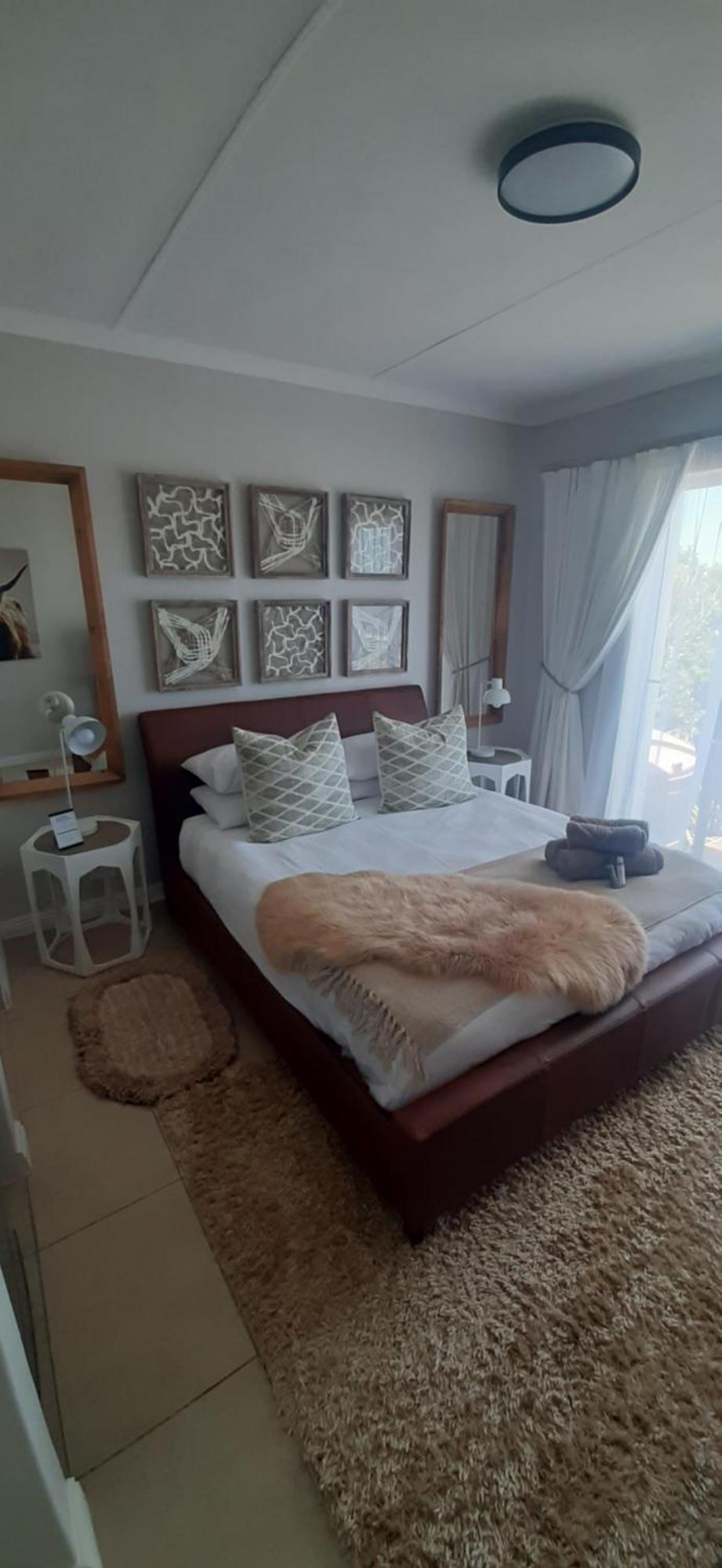 Beachview Guest Suites Port Elizabeth Exteriör bild