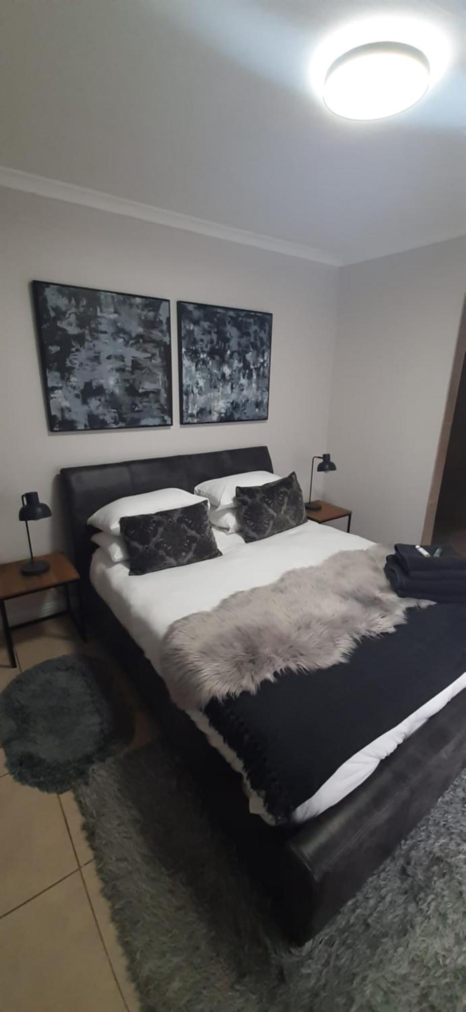 Beachview Guest Suites Port Elizabeth Exteriör bild