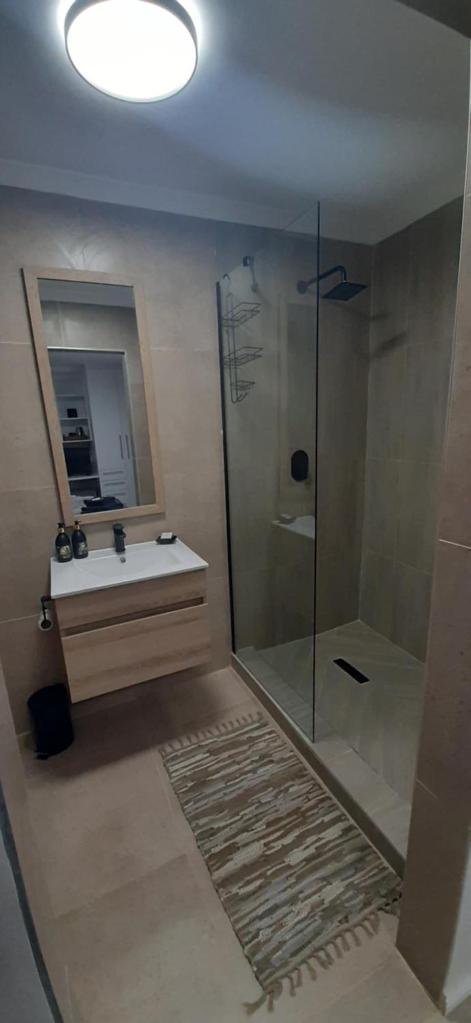 Beachview Guest Suites Port Elizabeth Exteriör bild