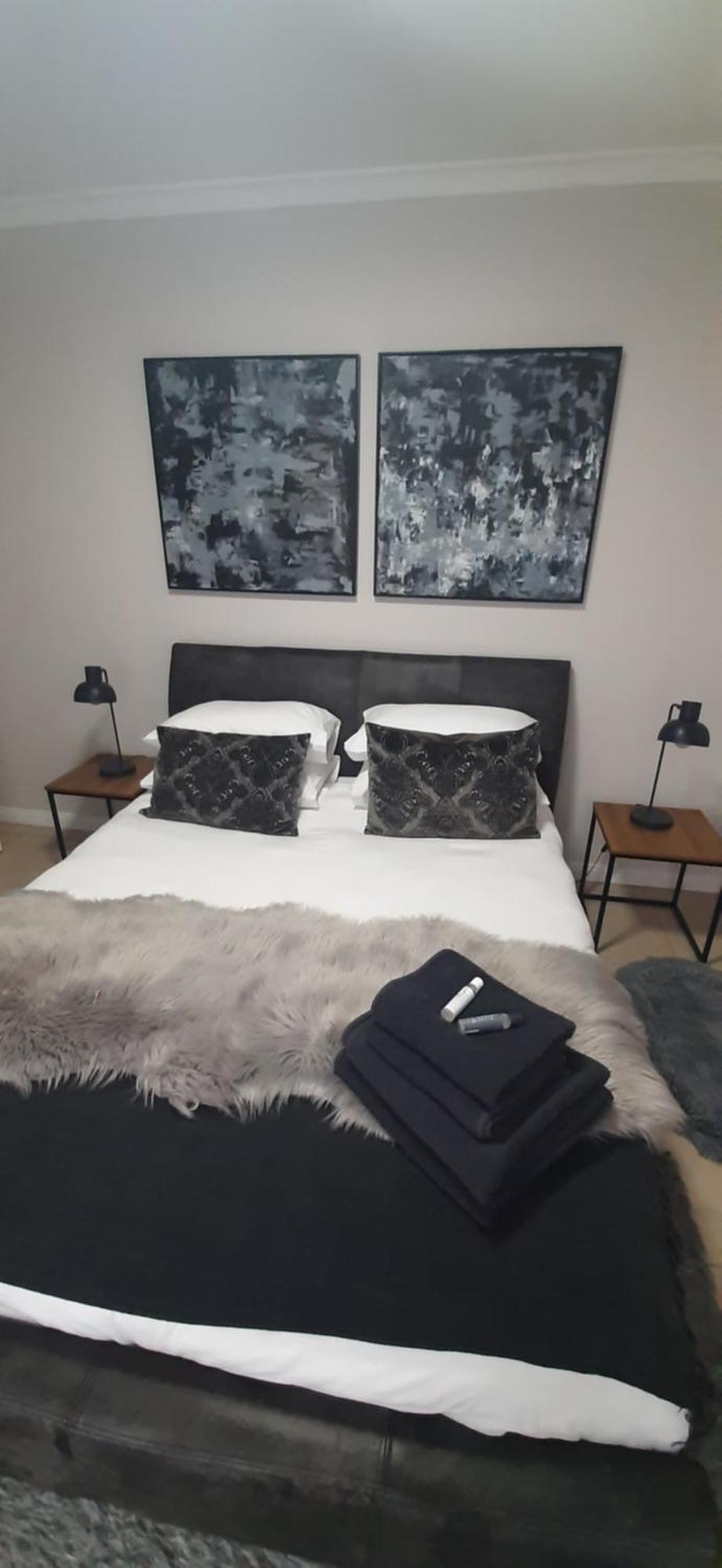 Beachview Guest Suites Port Elizabeth Exteriör bild