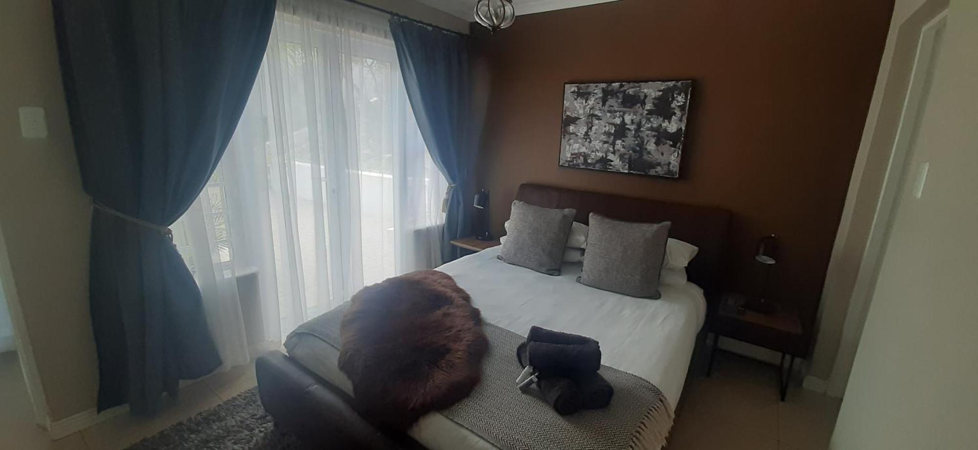 Beachview Guest Suites Port Elizabeth Exteriör bild