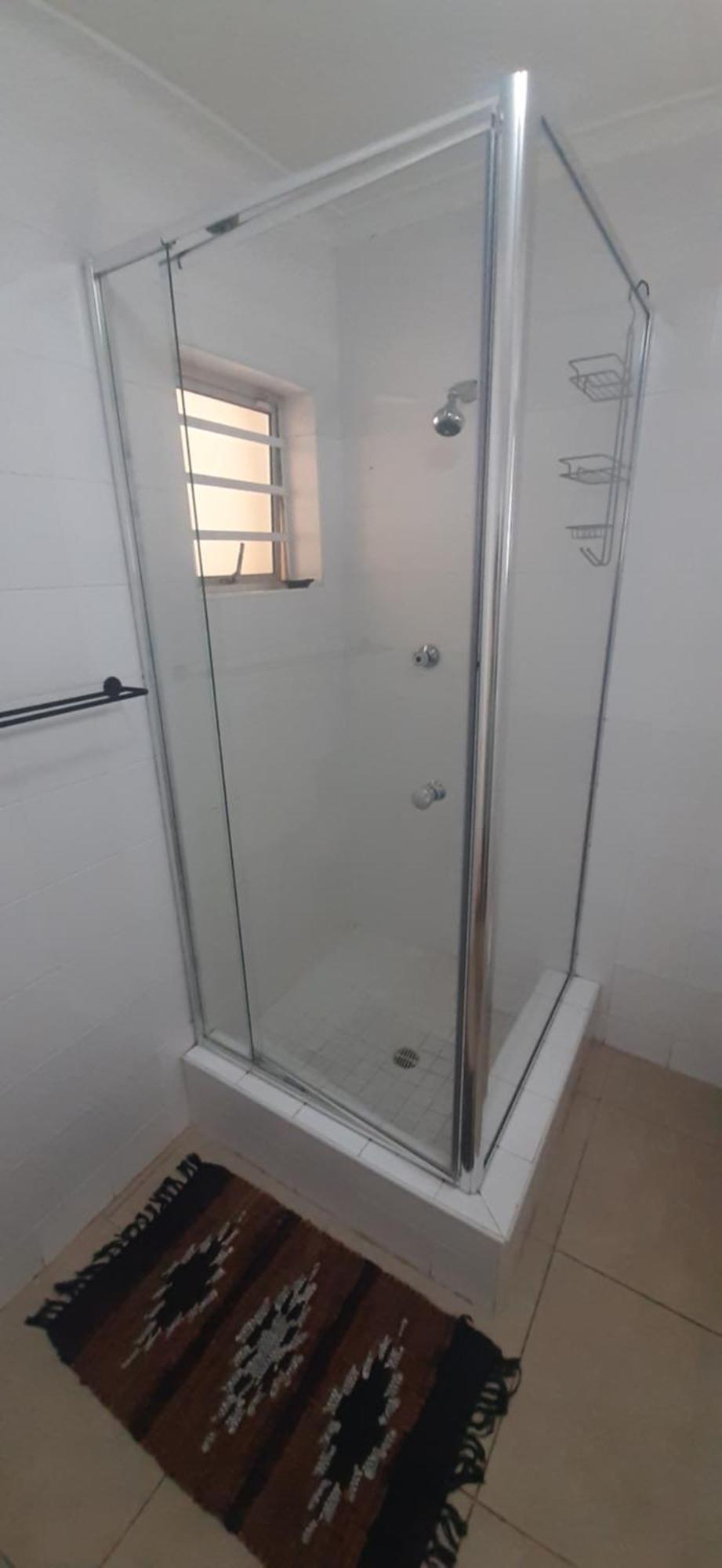 Beachview Guest Suites Port Elizabeth Exteriör bild